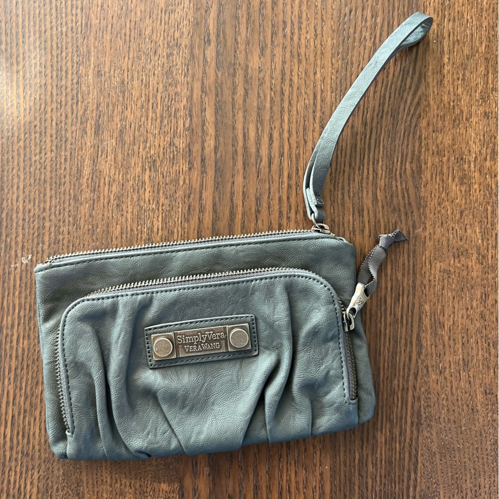 Simply Vera Clutch
